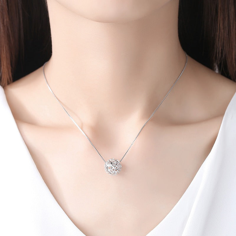 Pendentif boule de cœurs