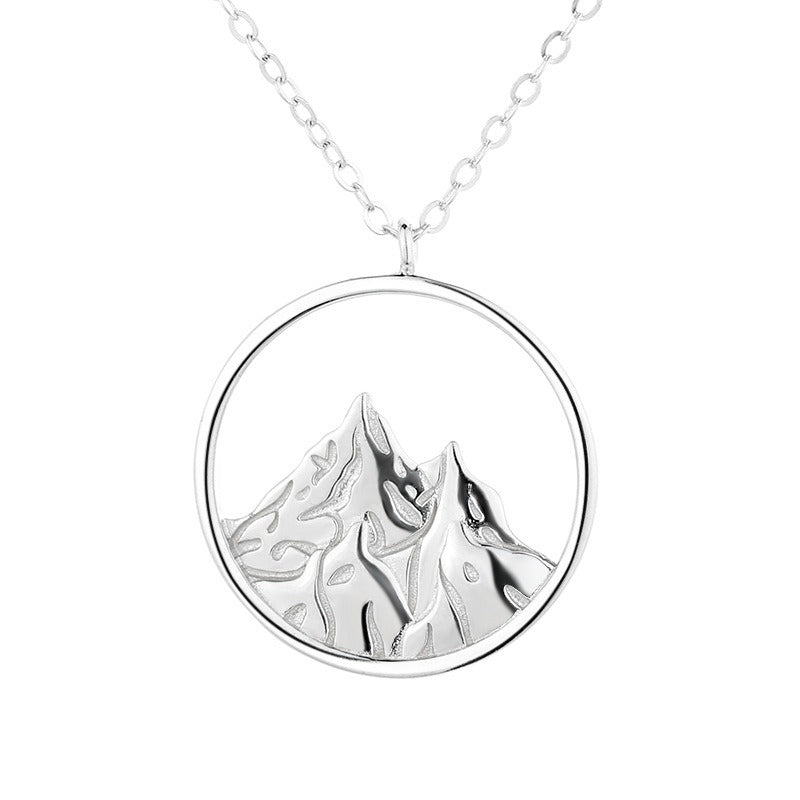 Collier rond montagne
