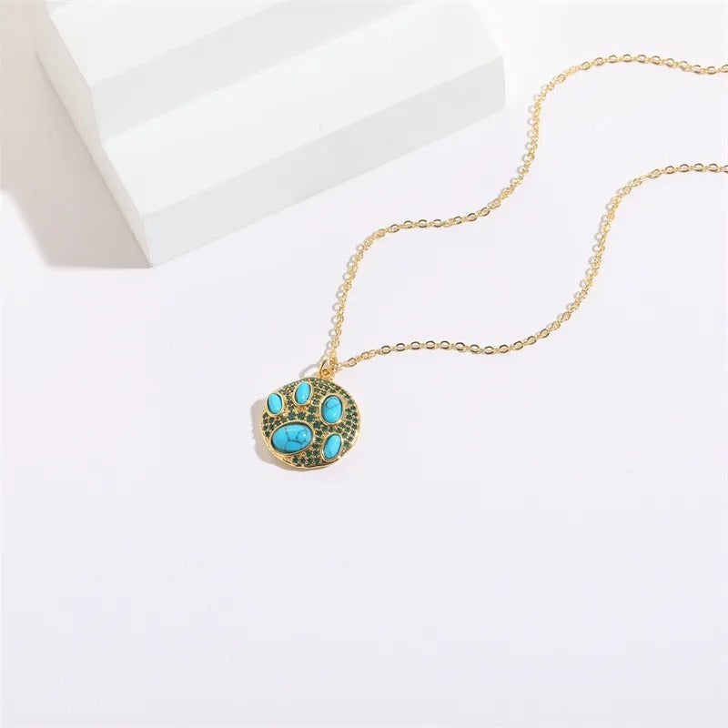 Collier rond et géométrique en turquoise