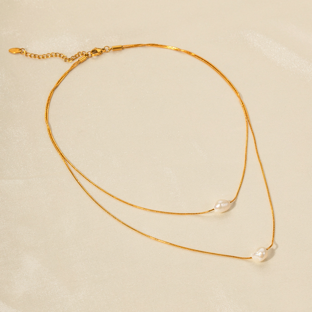 Collier perle résine
