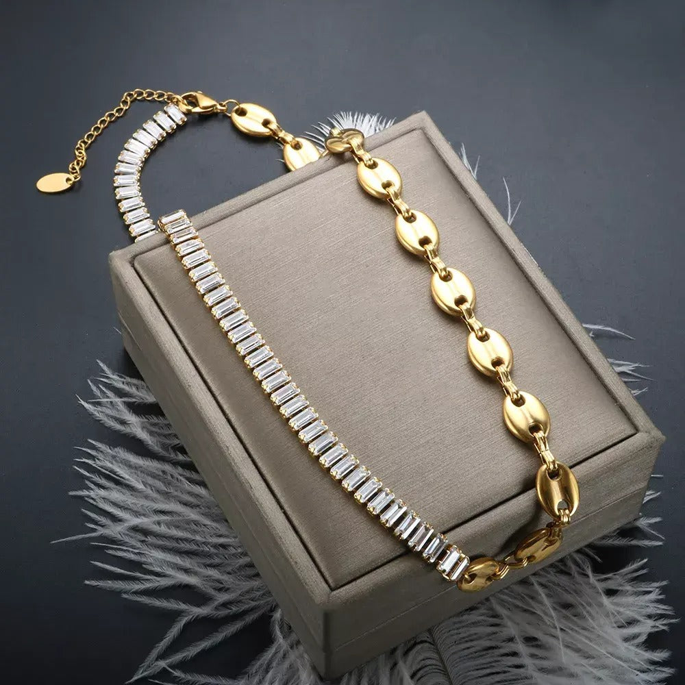 Collier grain de café et cristaux en zircon