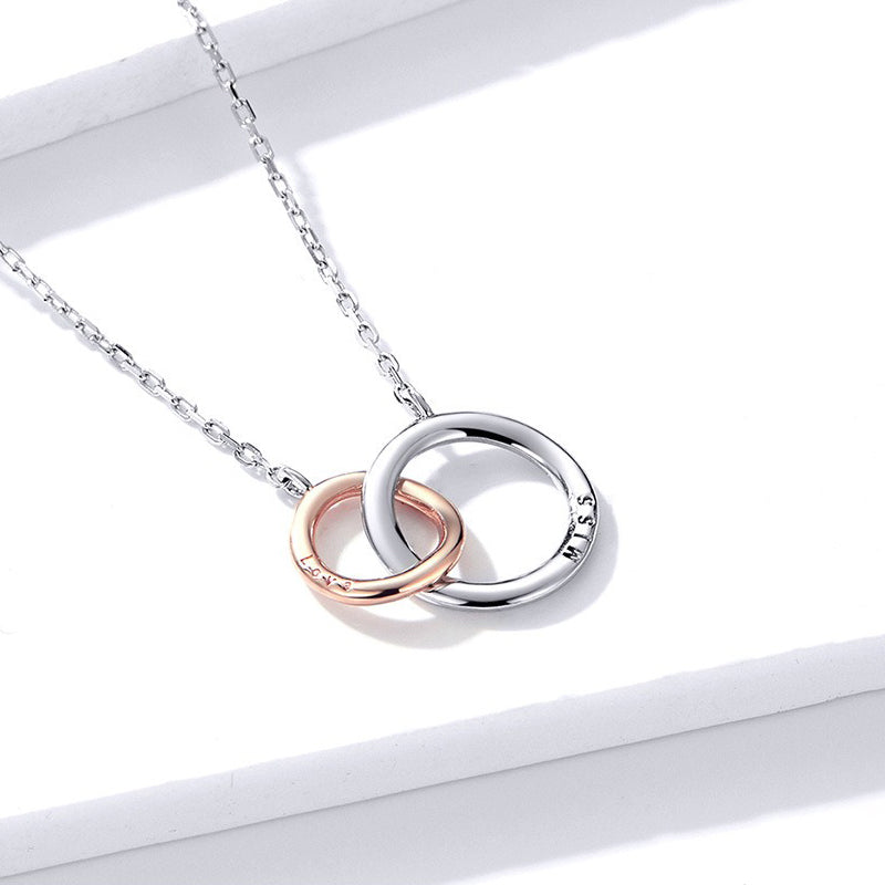 Collier rond avec rose gold