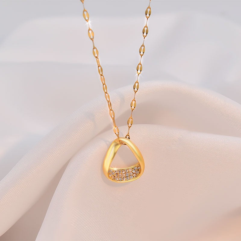 Pendentif triangle géométrique