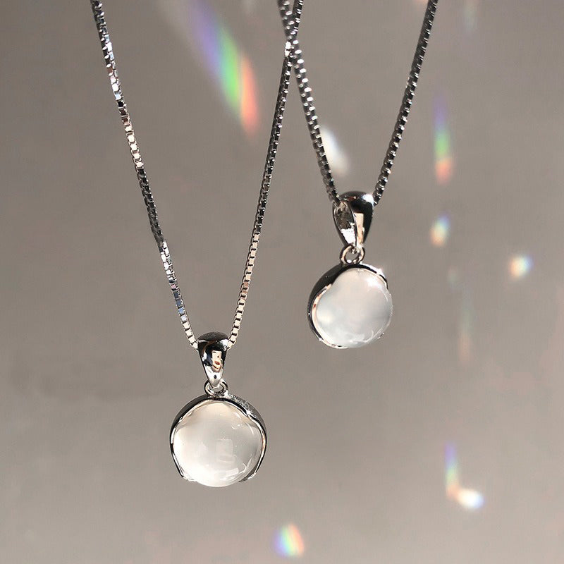 Pendentif rond irrégulier