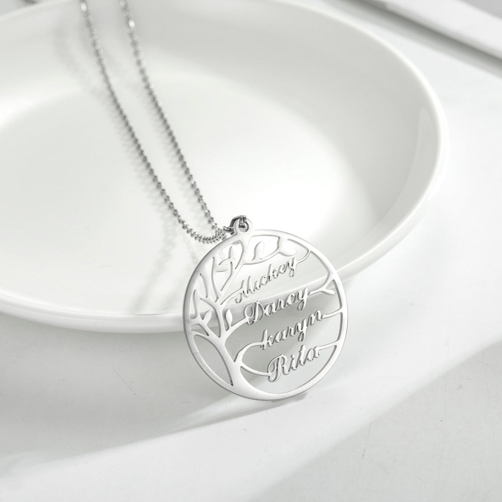 Collier arbre de vie avec prénom