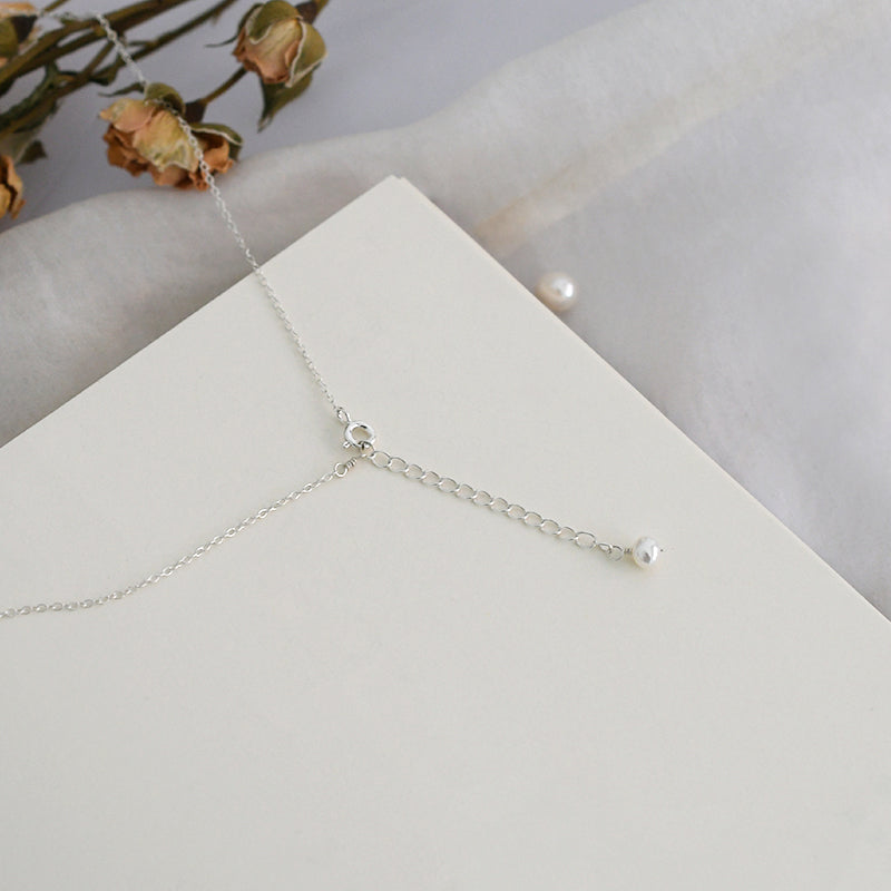 Collier perle blanche ras de cou