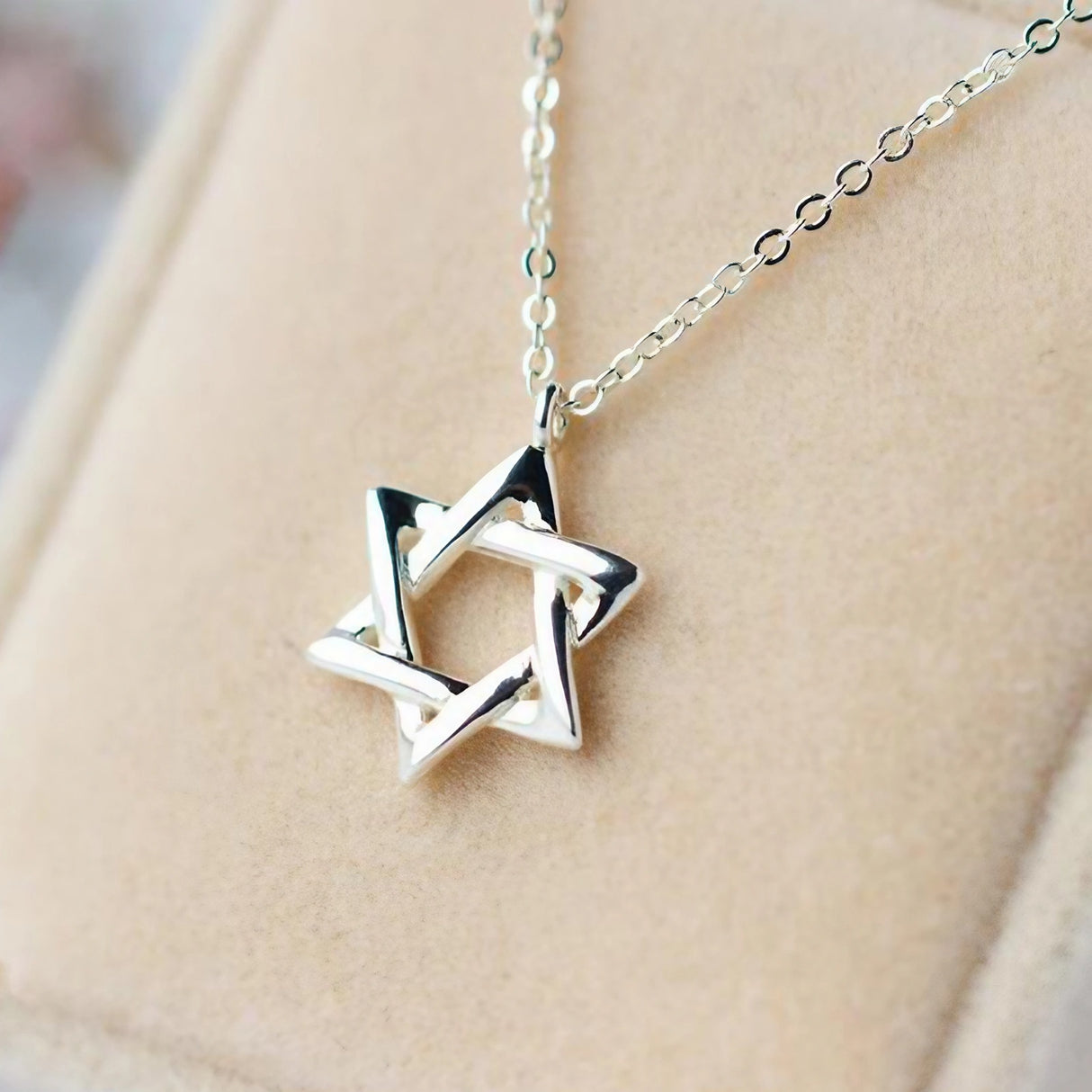 Pendentif étoile David