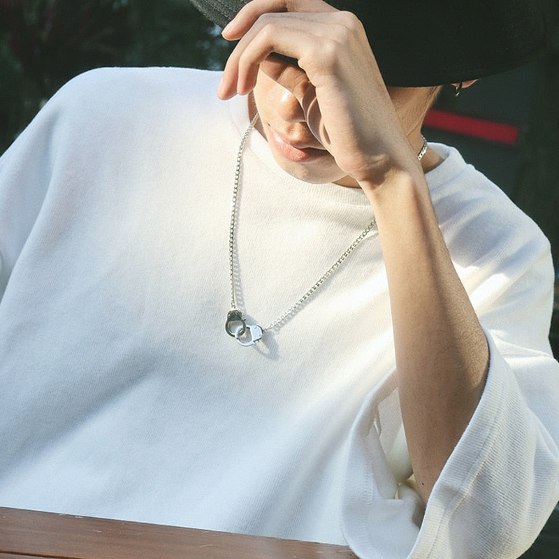 Collier menotte acier