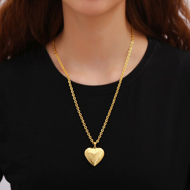 Collier cœur qui s'ouvre