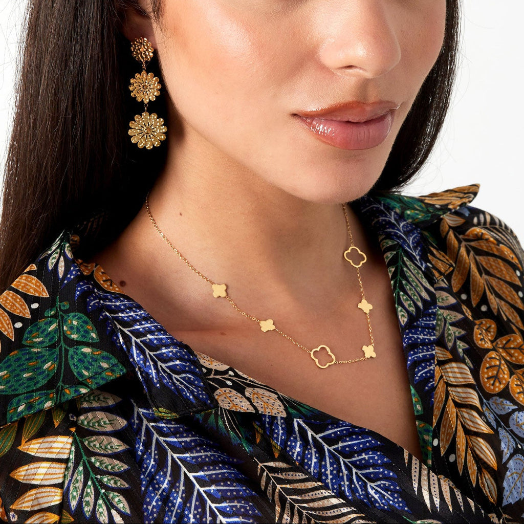 collier différents trèfles
