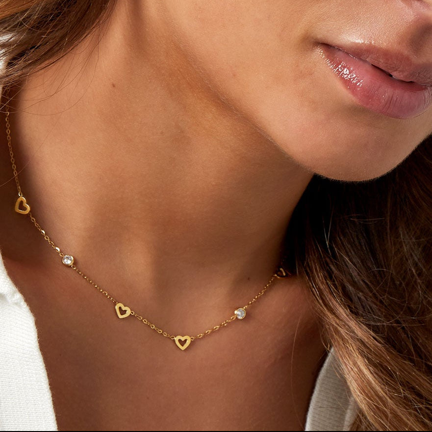 Collier avec breloques coeur et diamants - acier inoxydable