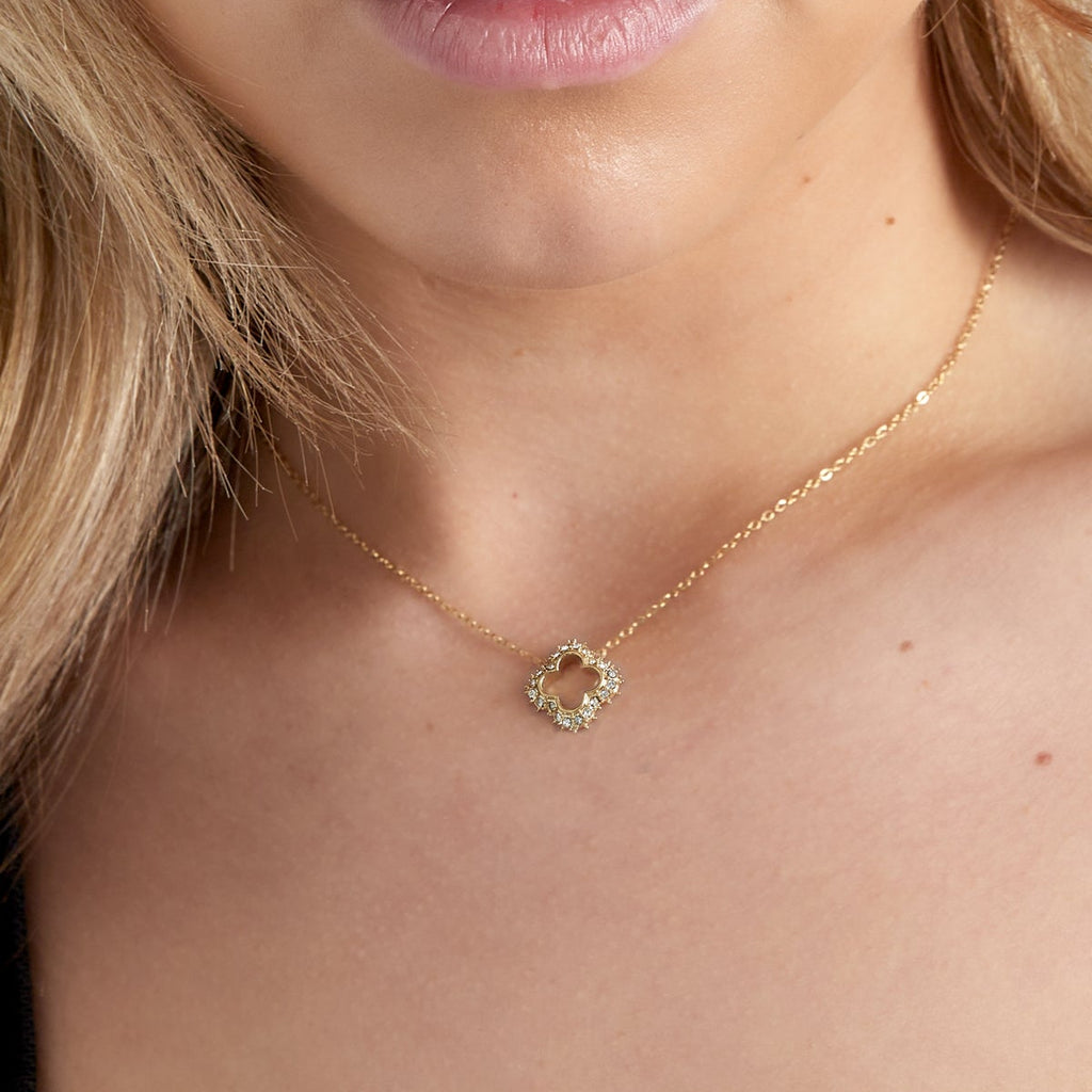 collier trèfle diamant