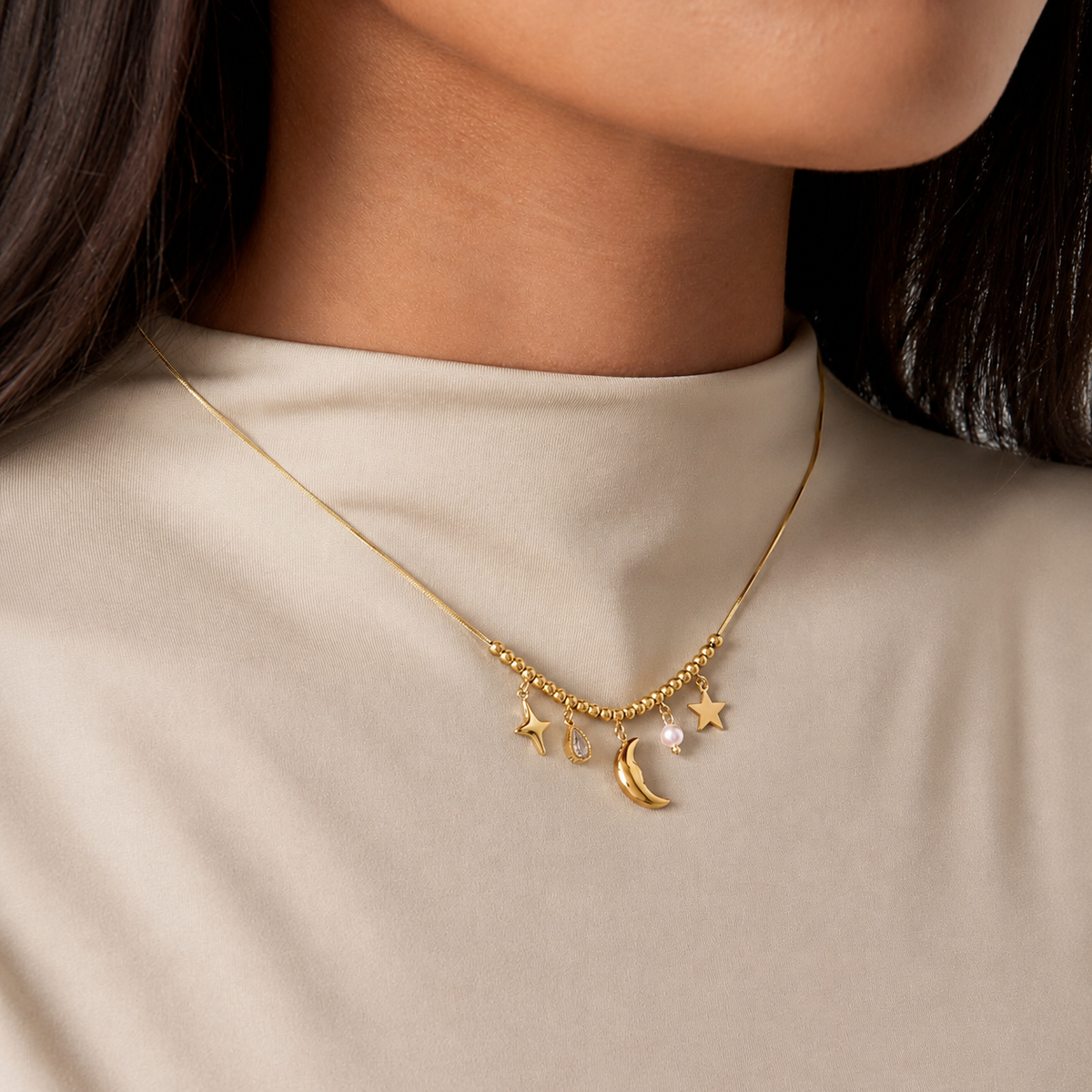 Collier charms femme lune et étoiles