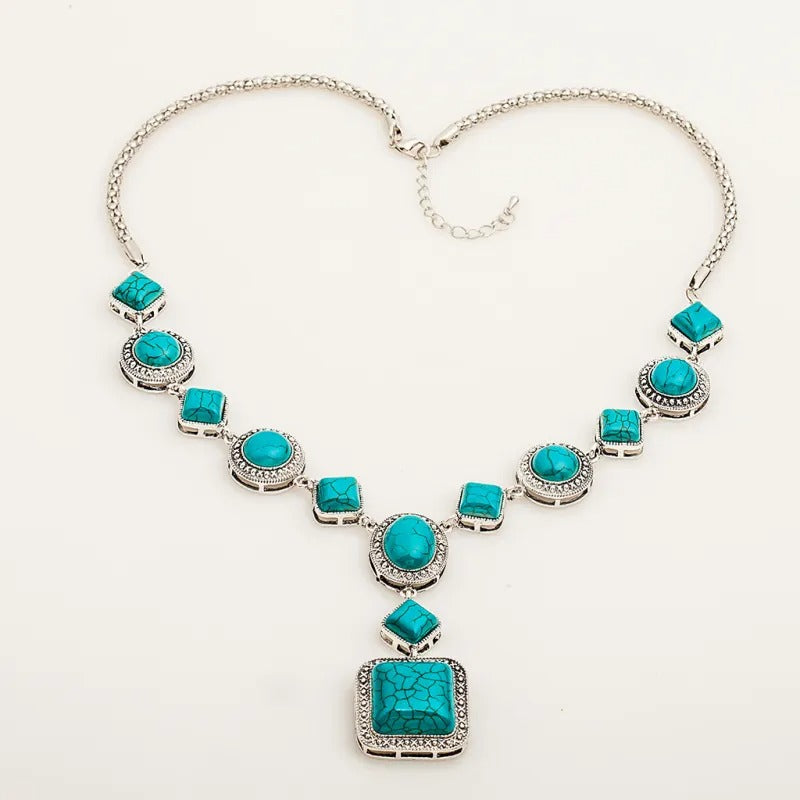 Collier en Pierres Turquoises