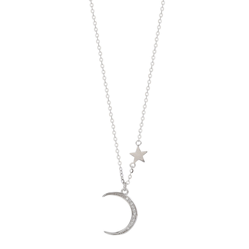 Collier pendentif lune