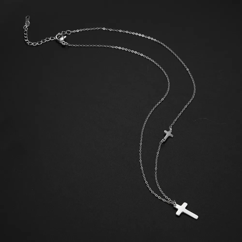 Collier croix en acier inoxydable