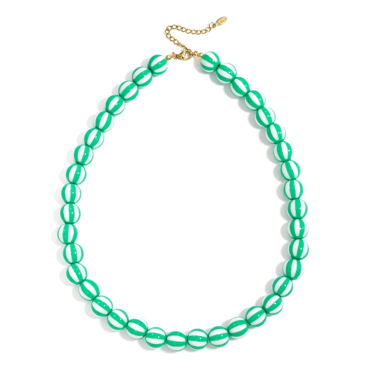 Collier de perles rayées