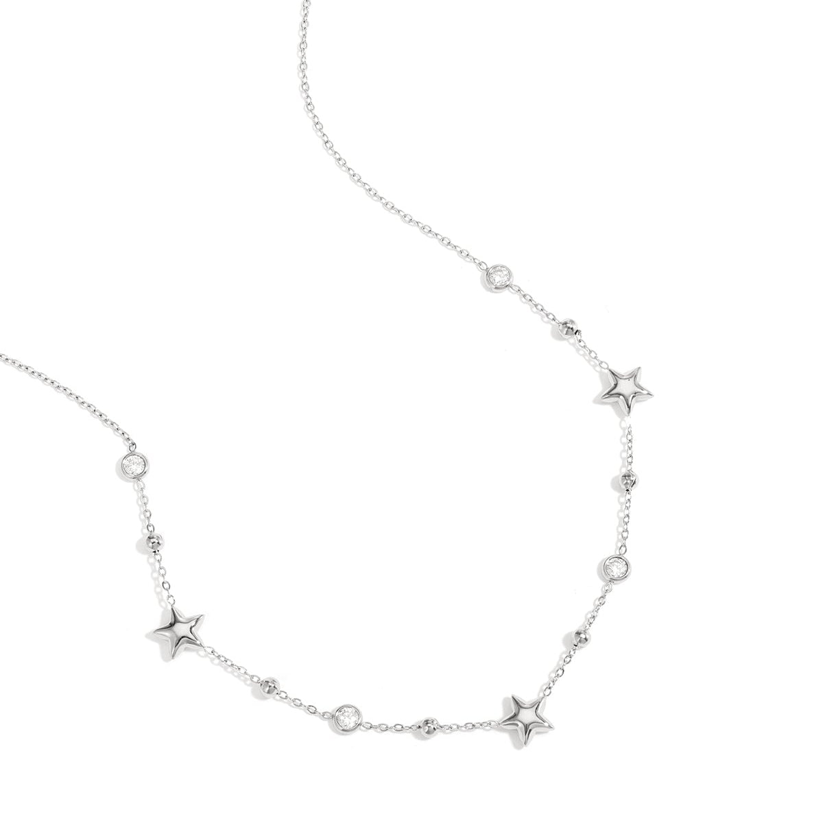 Collier orné d'étoiles et de pierres