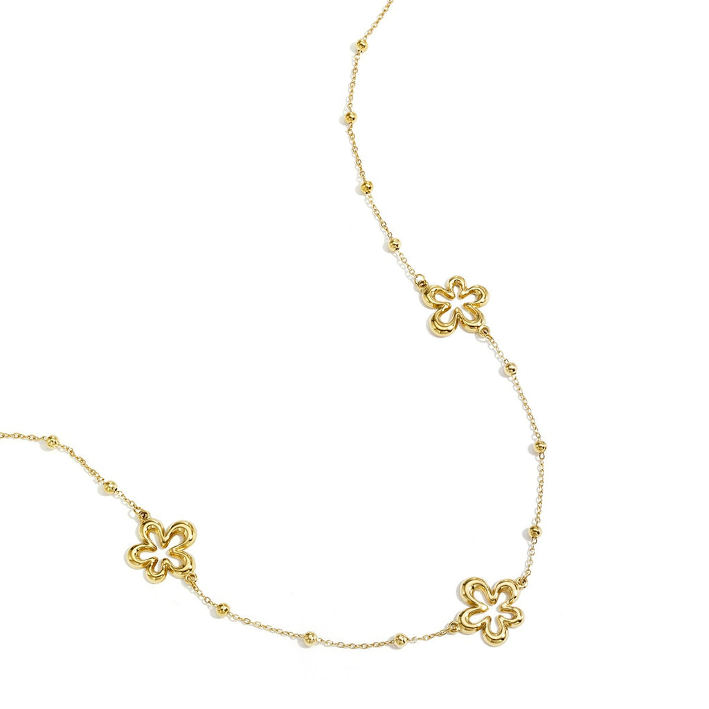 Collier orné de fleurs en forme de corail