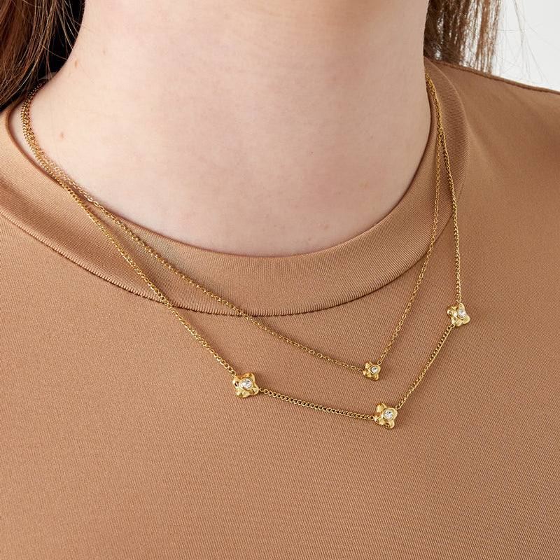 collier fleuri Image