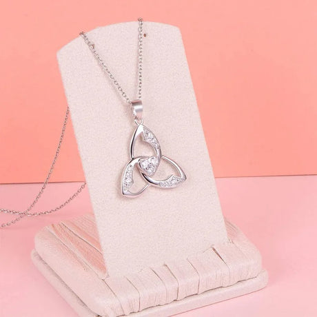 Collier triangle femme argent