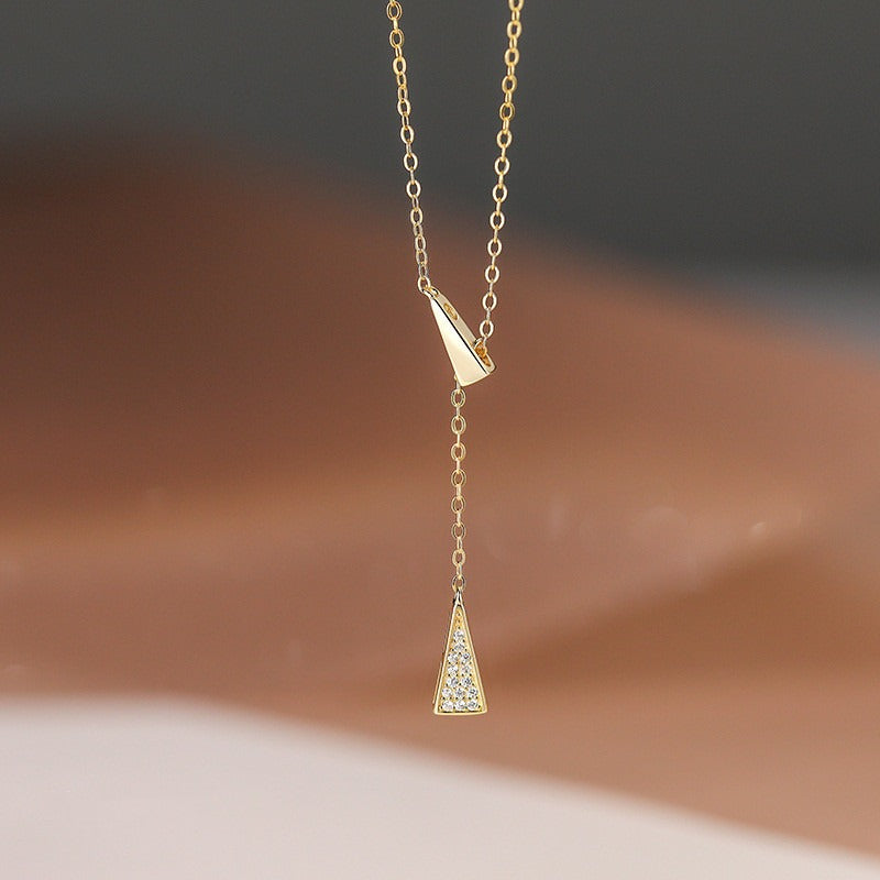 Collier triangle argent doré