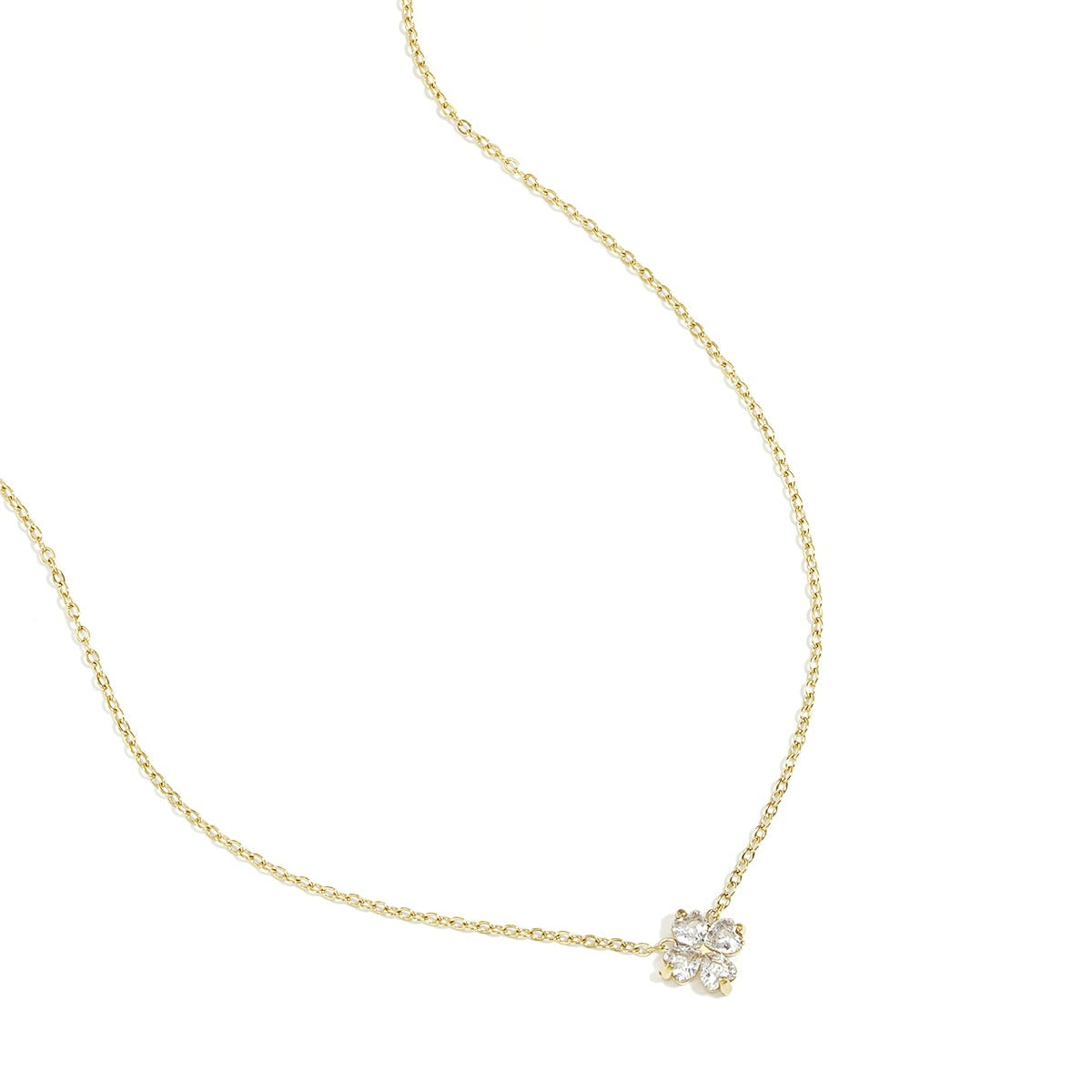 Collier orné d'un trèfle