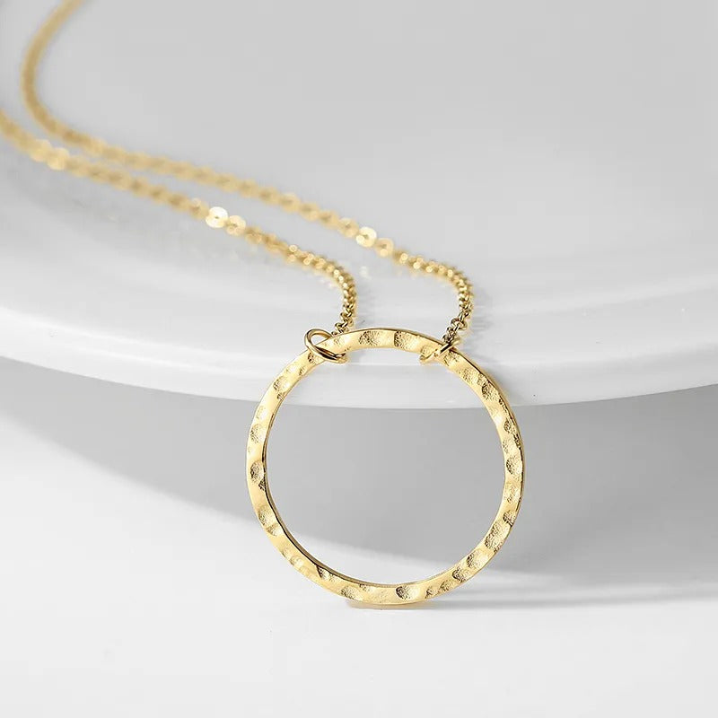 Collier rond anneau