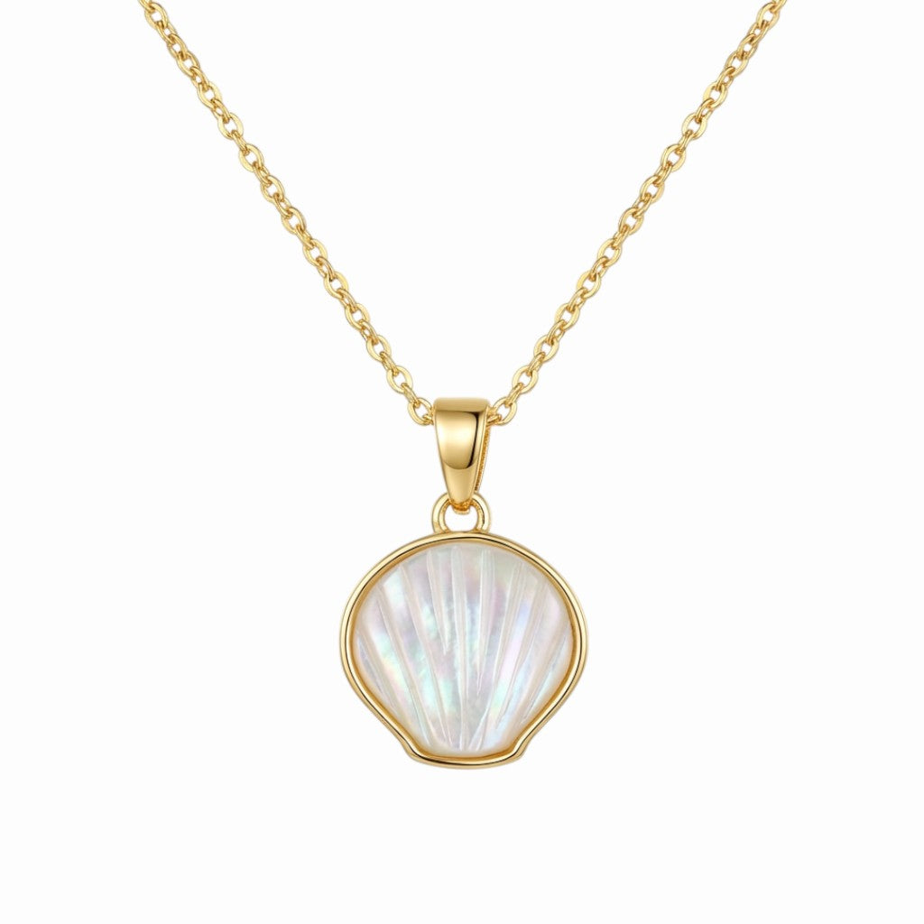PARCI PARLÄ - Collier JOY grigri coquillage, perle keshi Tahiti, plaqué or français PARCI PARLÄ - Collier JOY grigri coquillage, perle keshi Tahiti, plaqué or français