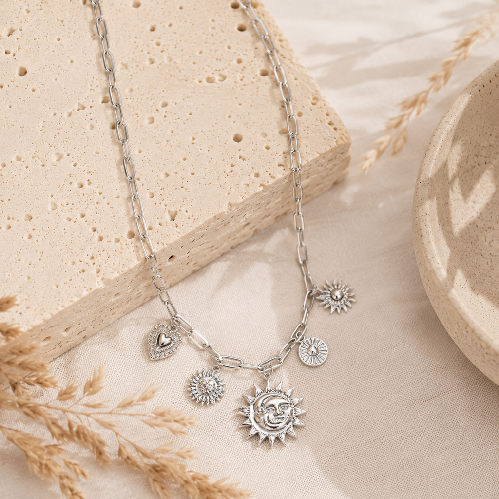 Collier grosse maille charms soleil