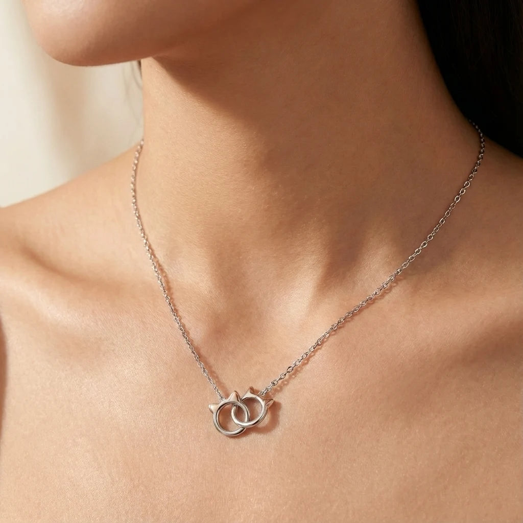 Pendentif chat porte-bonheur