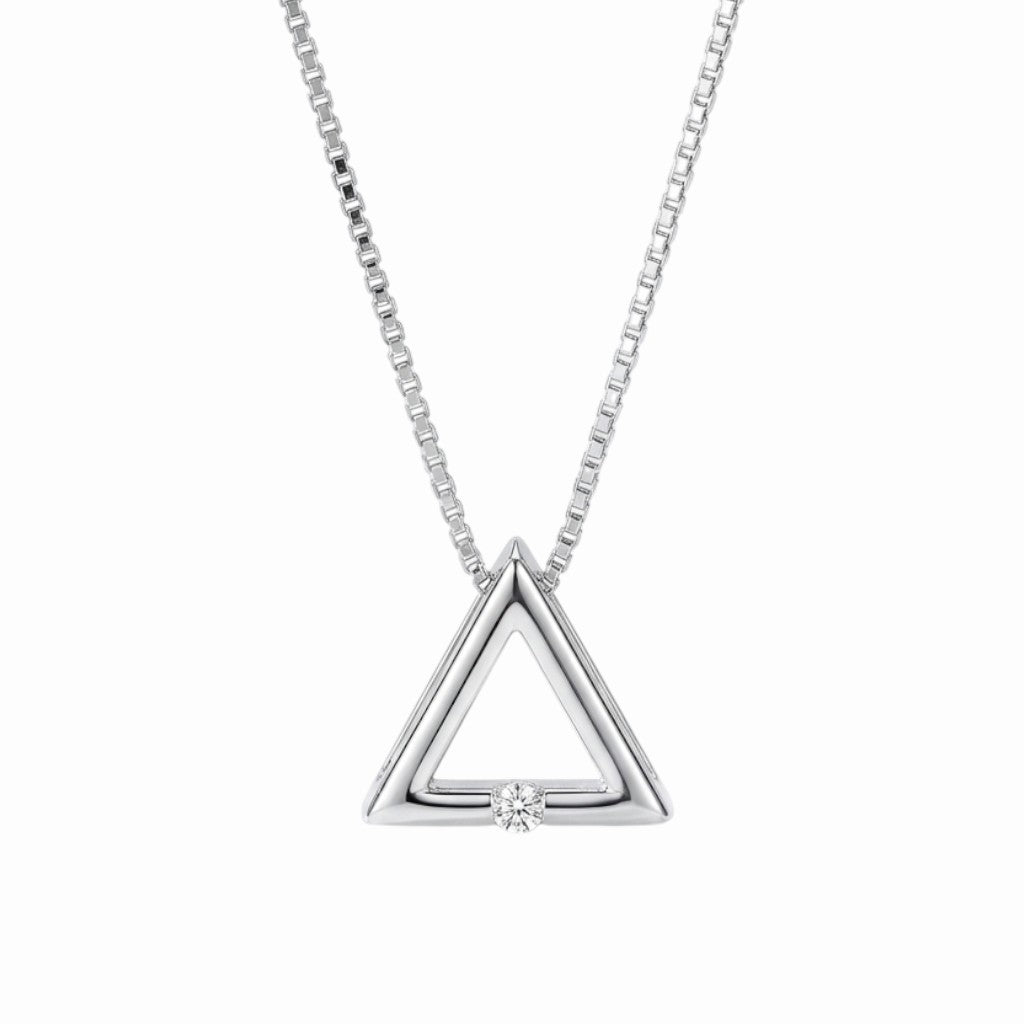 Collier avec pendentif triangle