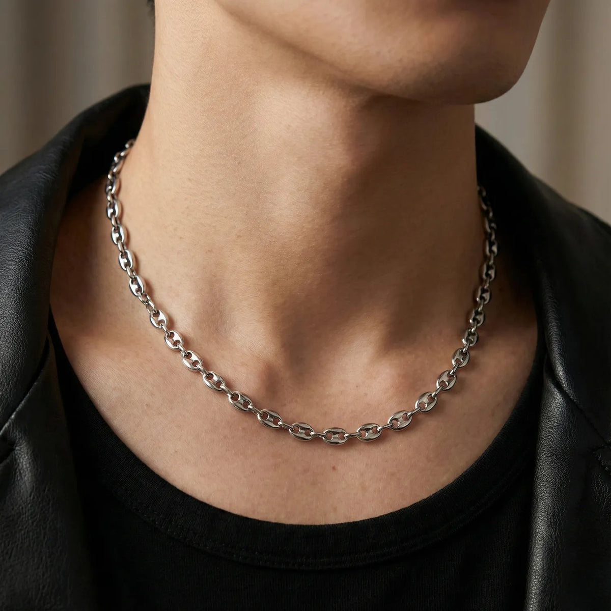 Collier grain de café argenté