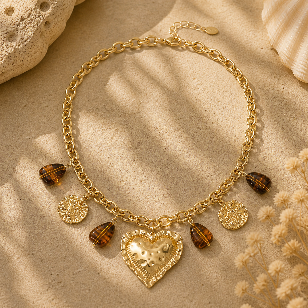 Collier chaîne perles d'imitation en acryliques cœur