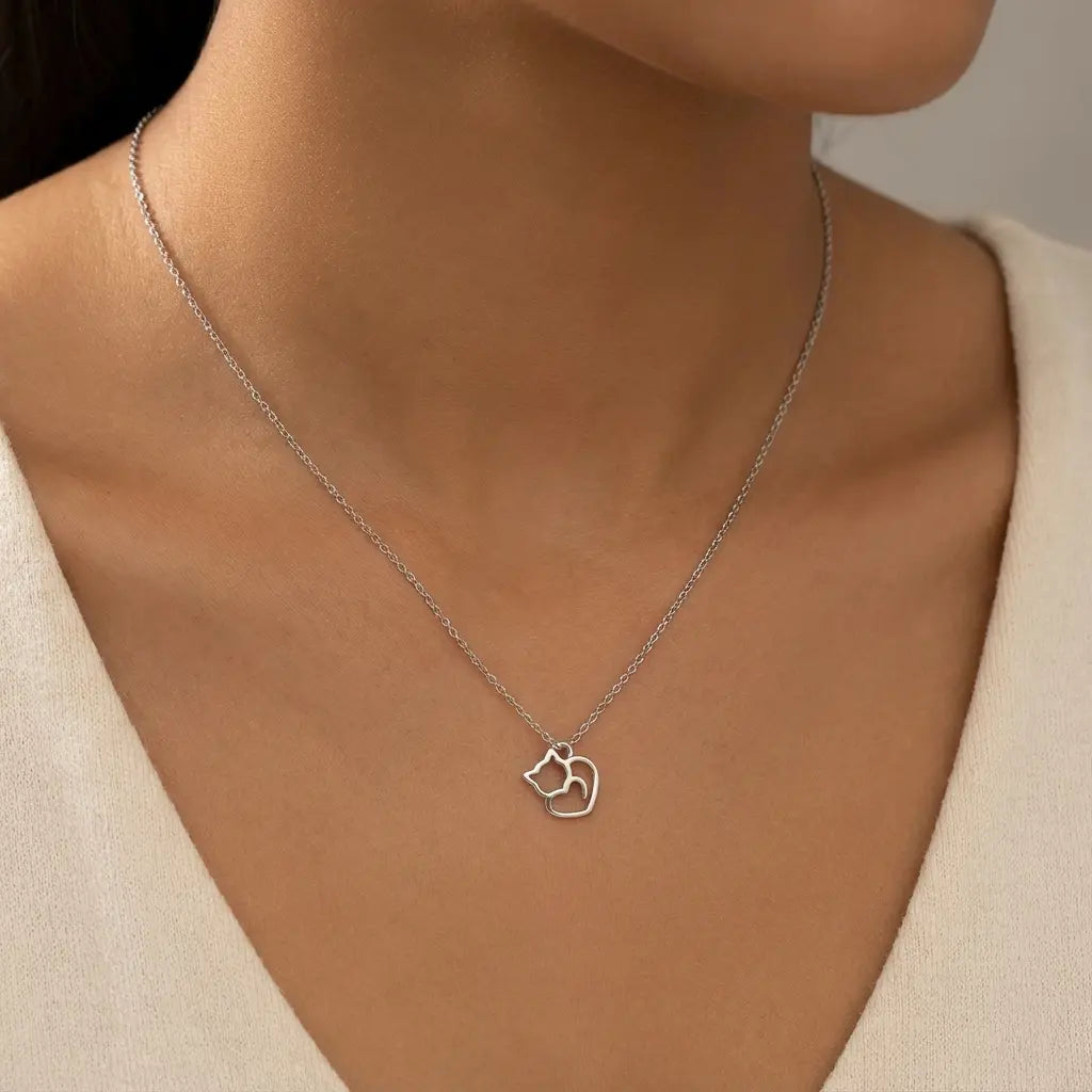 Collier chat et cœur