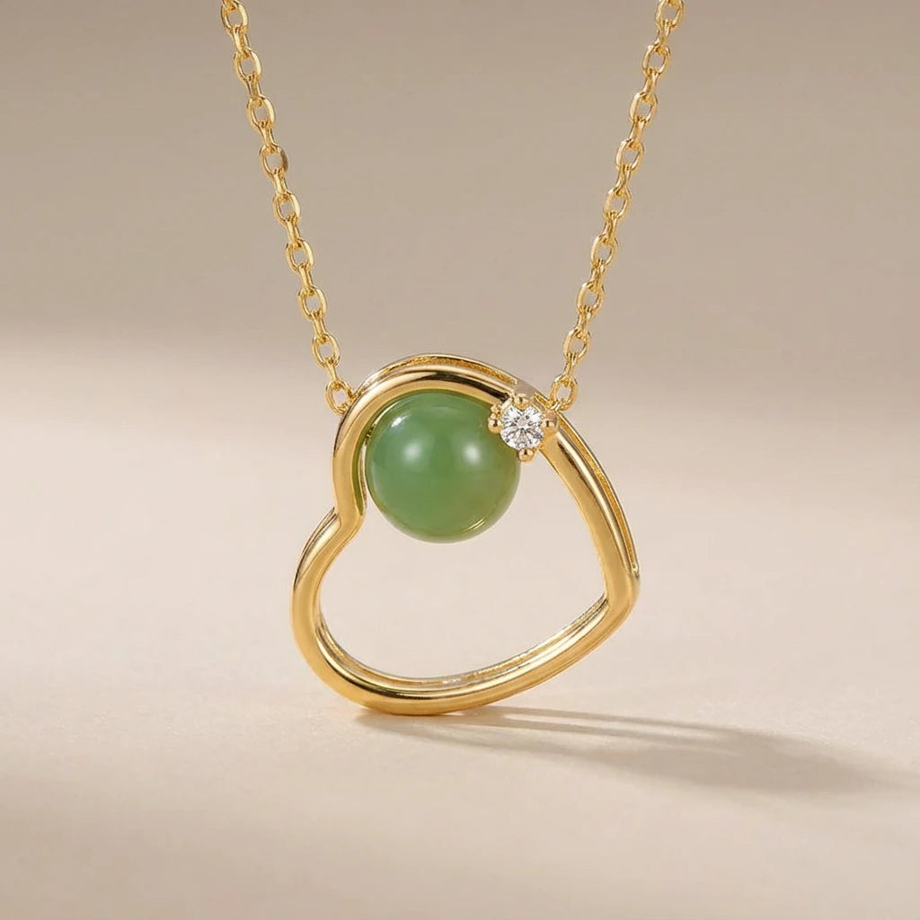 Collier cœur éternel en Jade