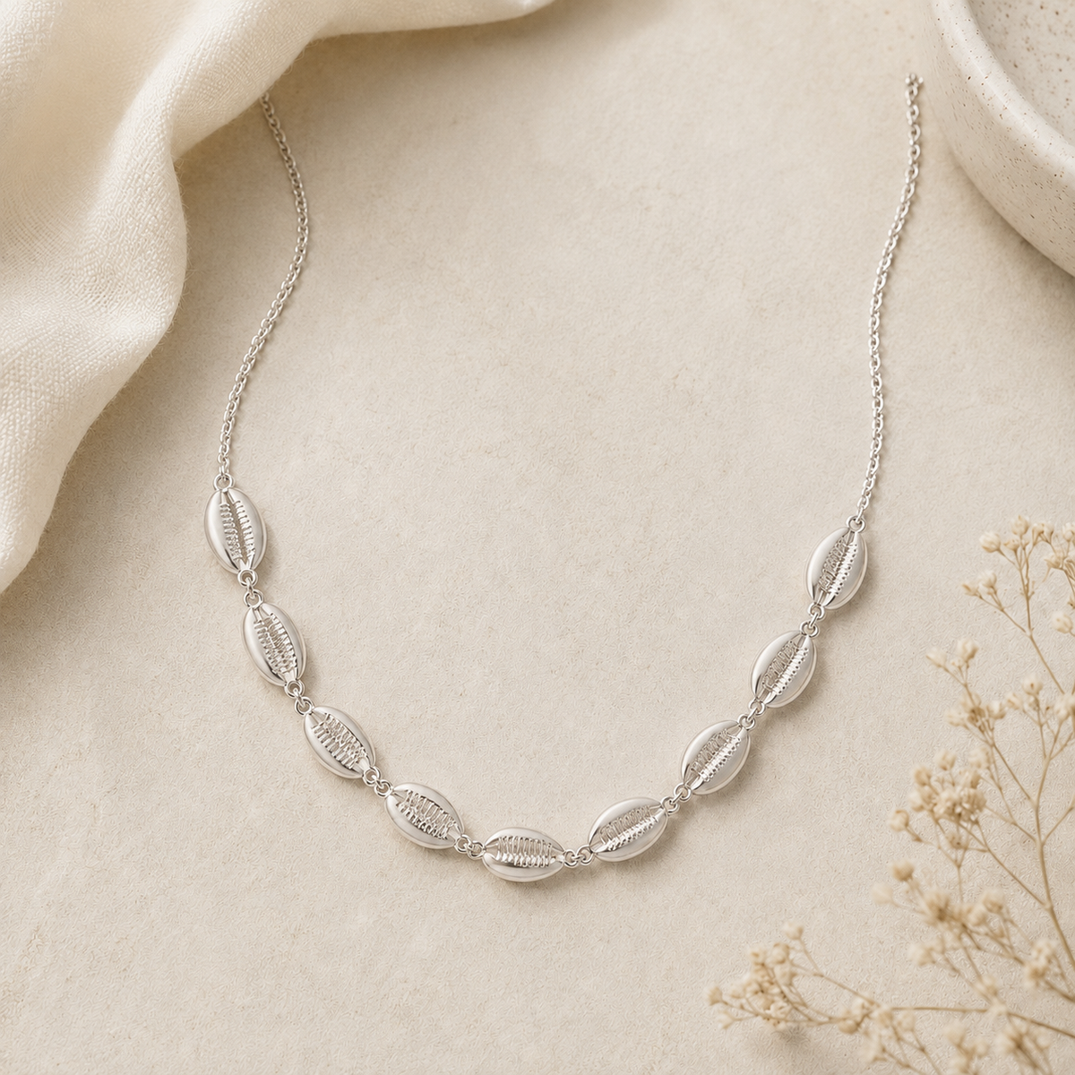 Collier coquillages multiples cauri