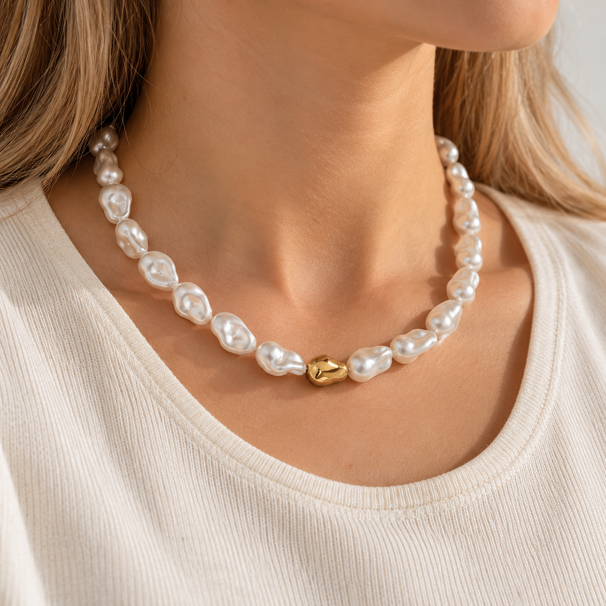 Collier à perles d’imitation baroques et acier inoxydable