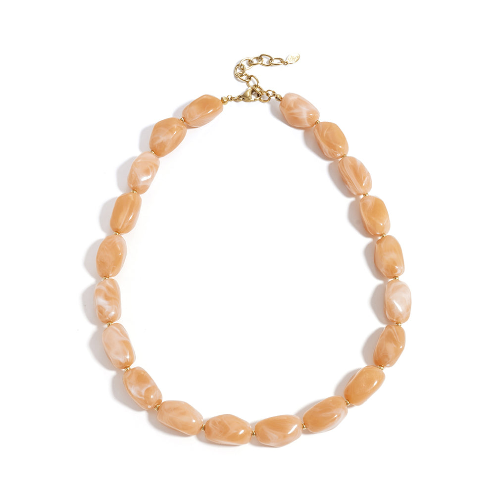 Collier perles d'imitation acrylique formes organiques