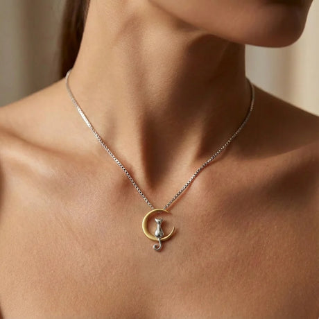 Collier pendentif chat or