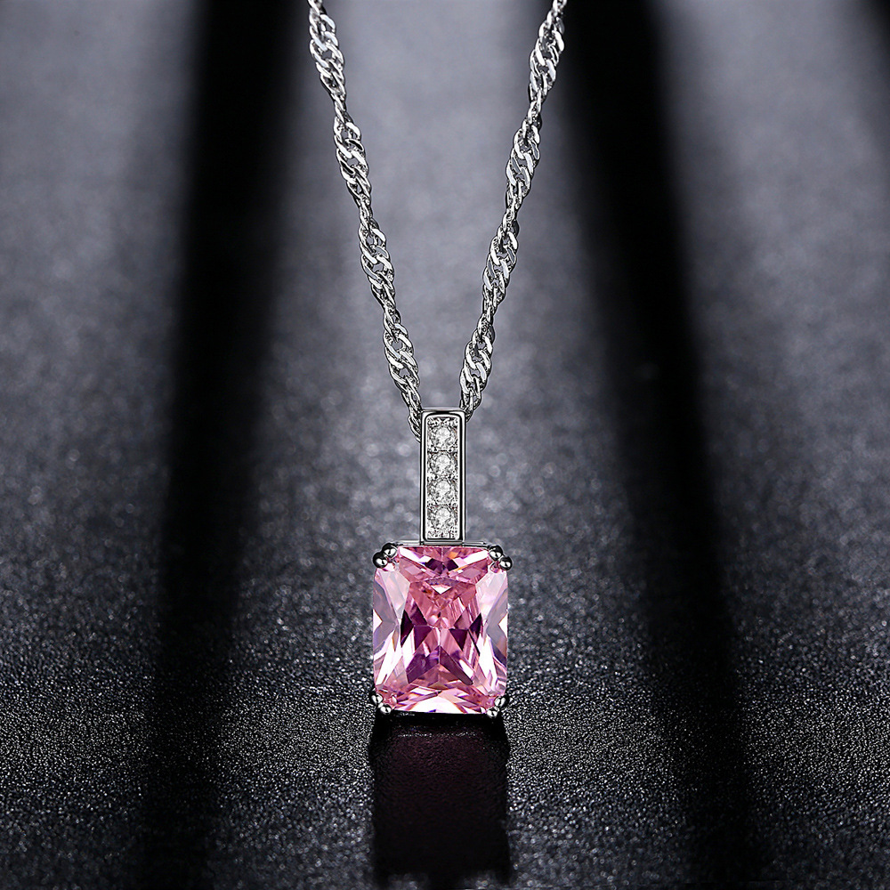 Collier quartz rose brillant