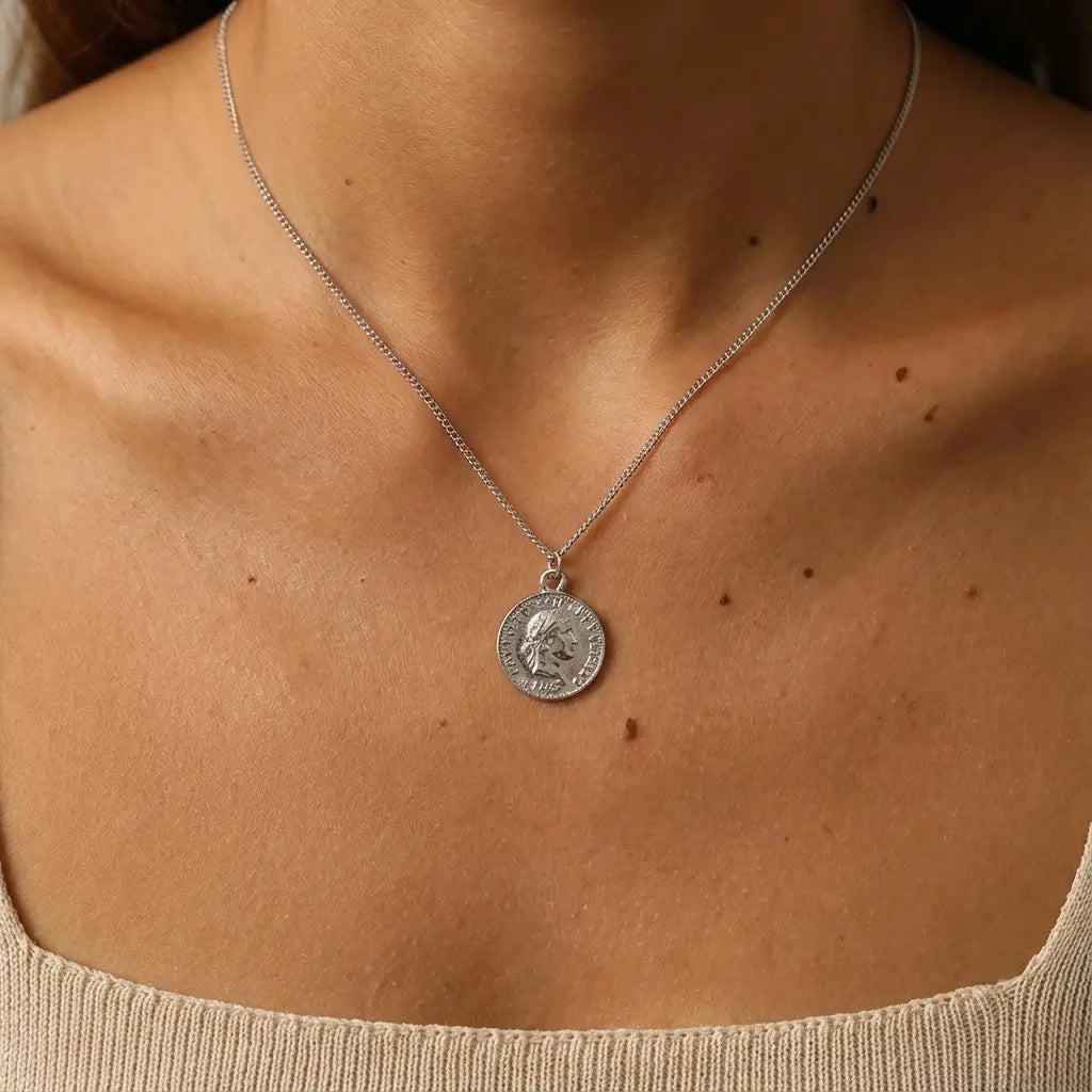 Collier rond pièce de monnaie
