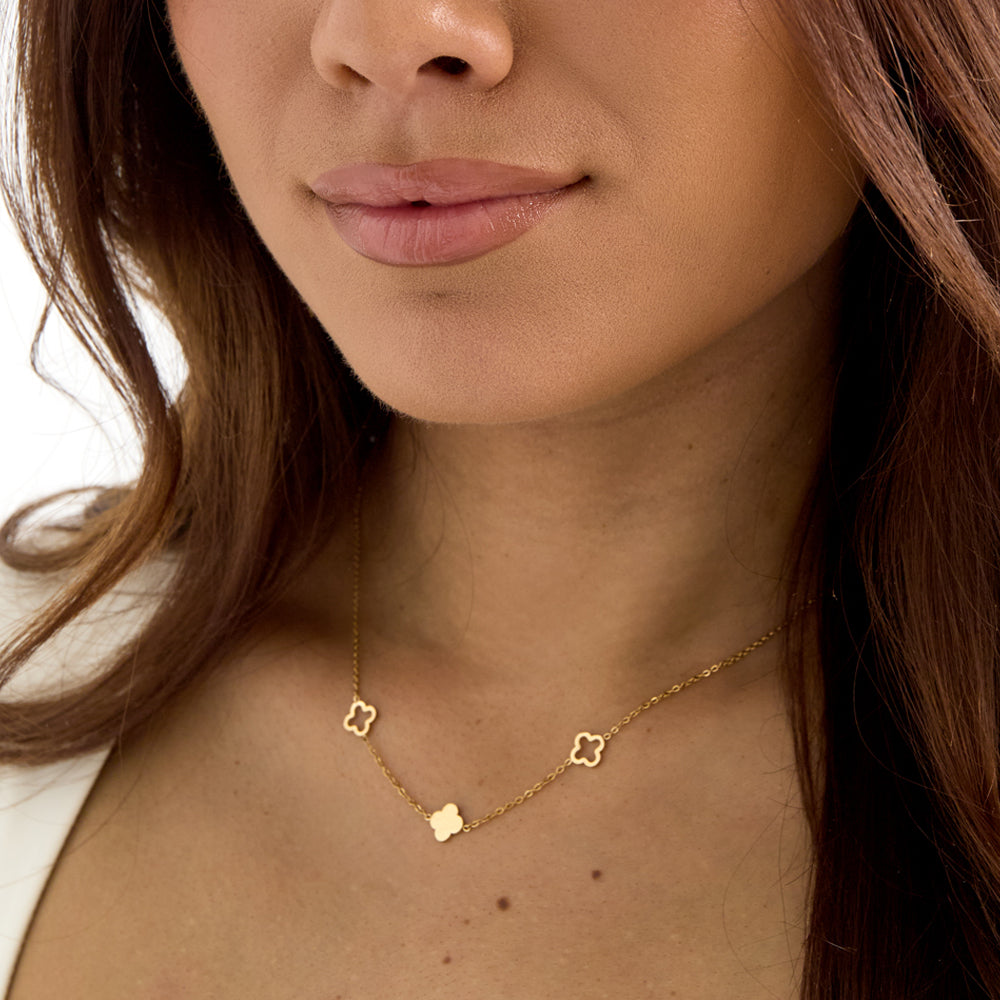 Collier trèfles minimalistes en acier inoxydable