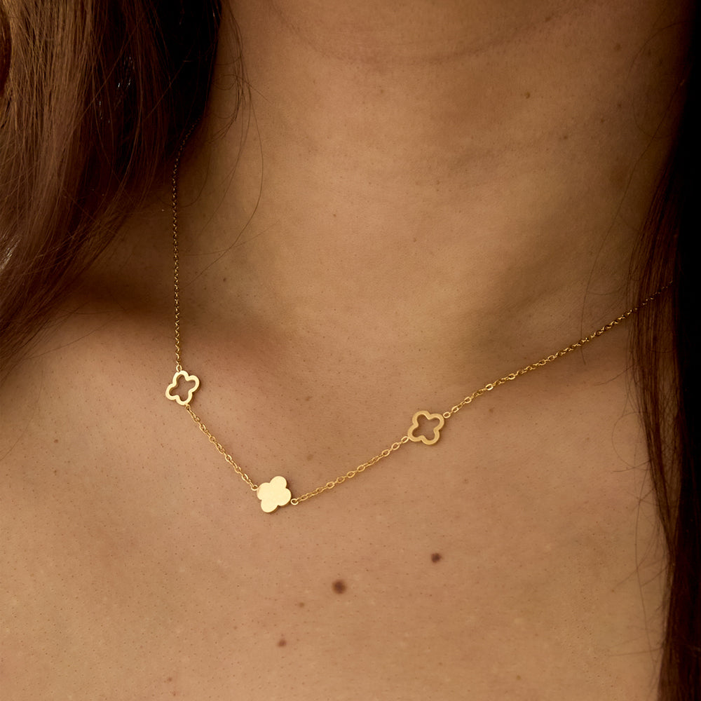Collier trèfles minimalistes en acier inoxydable