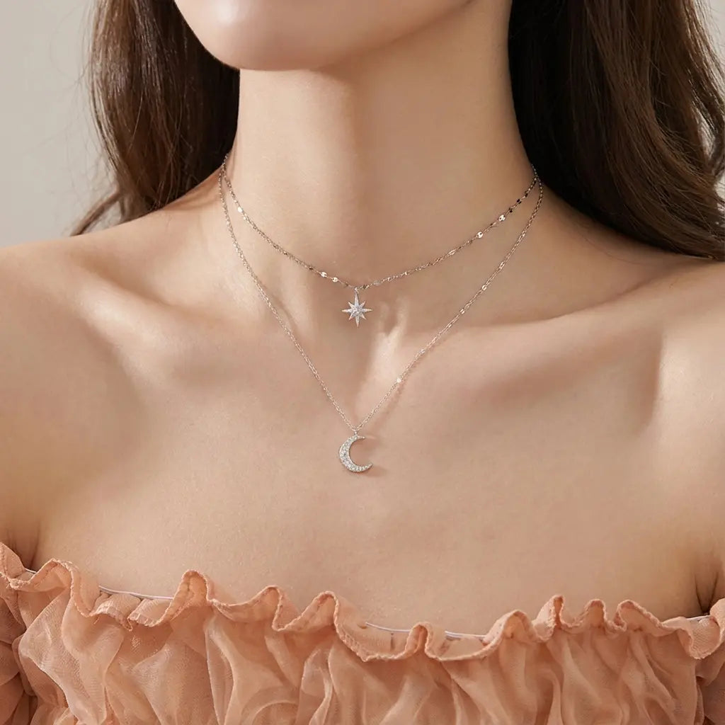 Collier double pendentif lune et étoile
