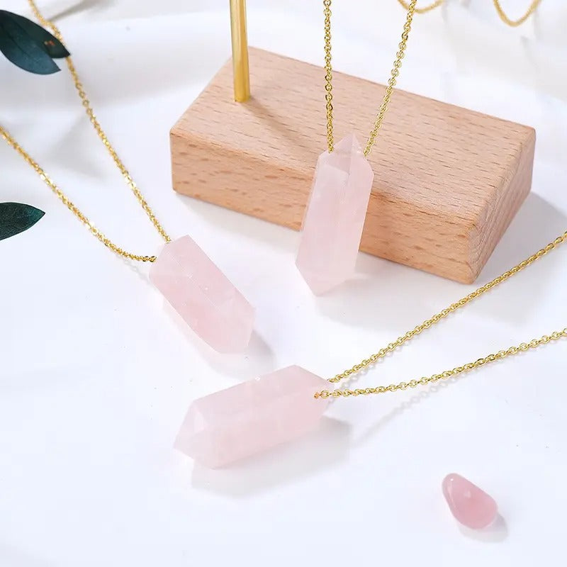 Pendentif quartz rose brut