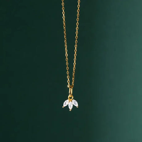 Collier pierre fine
