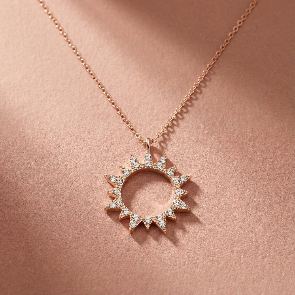 Collier soleil ras du cou