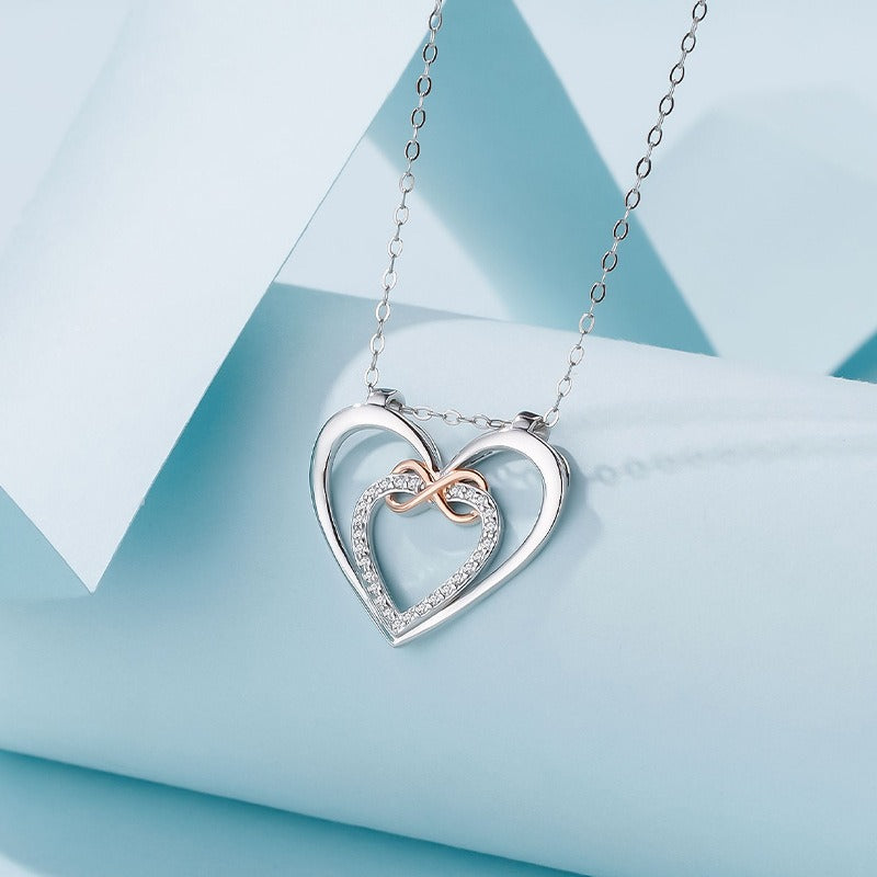 Pendentif cœur infini