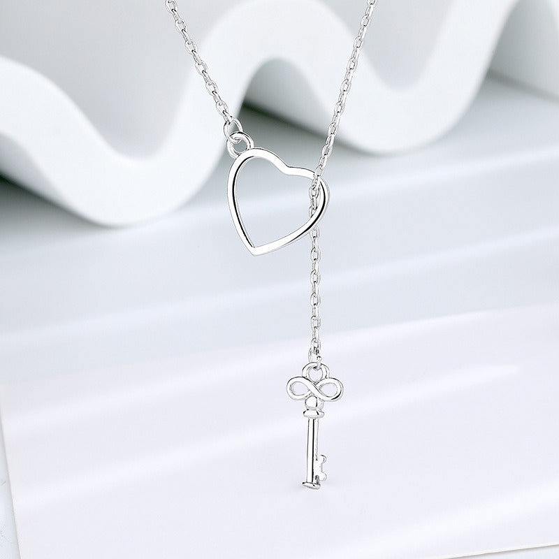 Pendentif cœur clé